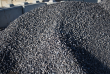 Ballast rock